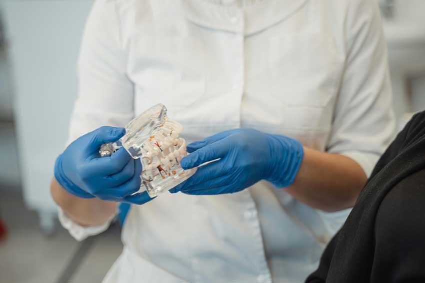 Ross & Wendt Periodontics and Dental Implants,