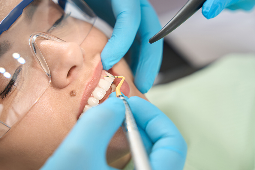 Ross & Wendt Periodontics and Dental Implants,